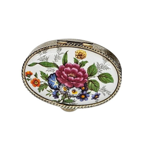 Unbranded Jewelry - Vintage Oval Mauve Floral Design Porcelain Silver Tone Hinged Pill Trinket Box
